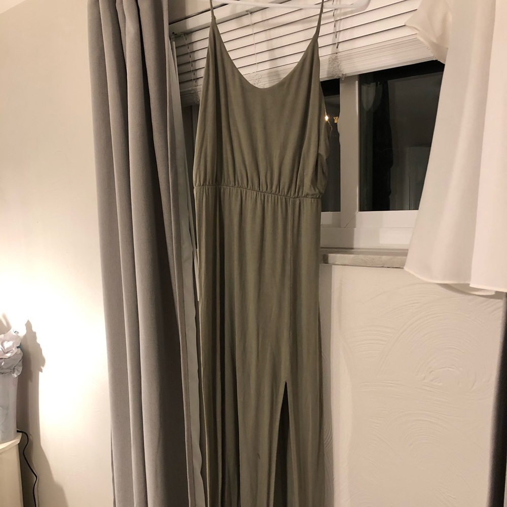 Lulu’s Olive Green Maxi